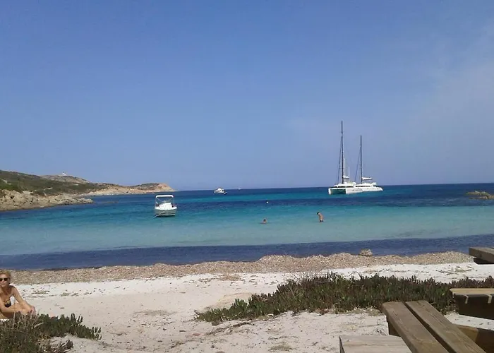 La Corse La Montagne, Les Plages, Les Iles Lejlighed